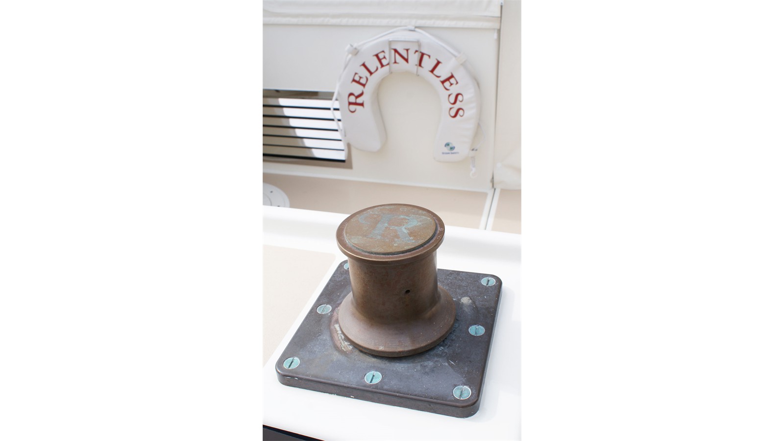 DOCKING WINCH